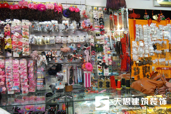 潮流飾品店裝潢吸引顧客是關(guān)鍵